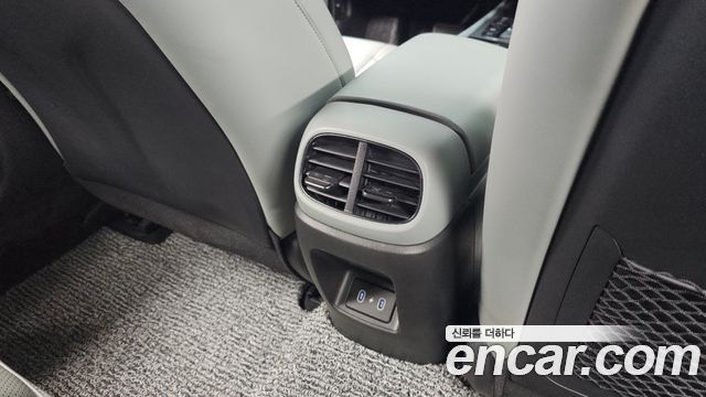 Hyundai AVANTE 2024 — photo 31