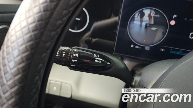 Hyundai AVANTE 2024 — photo 32