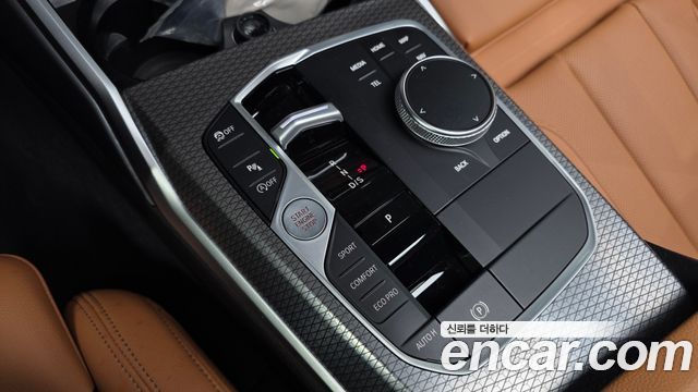 BMW 3-Series 2024 — photo 12