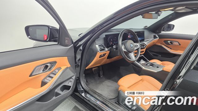 BMW 3-Series 2024 — photo 13