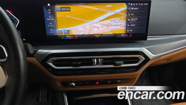 BMW 3-Series 2024 — photo 20