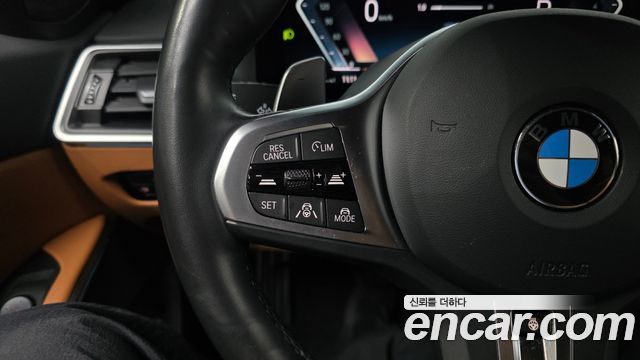BMW 3-Series 2024 — photo 23