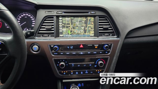 Hyundai Sonata 2017 — photo 20