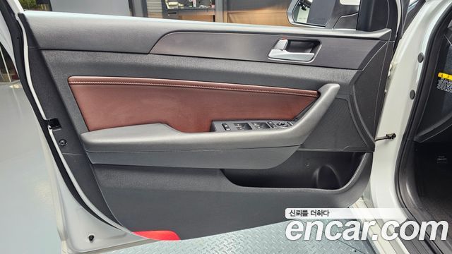 Hyundai Sonata 2017 — photo 14