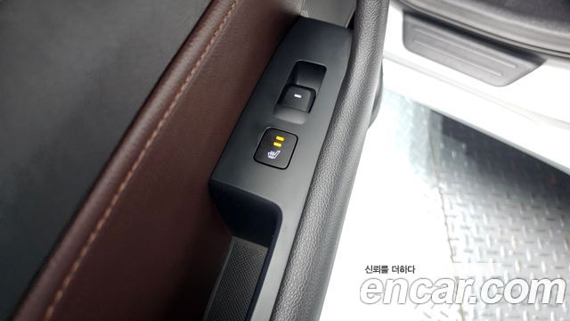 Hyundai Sonata 2017 — photo 28