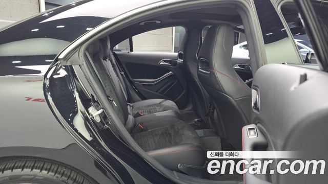 Mercedes-Benz CLA-Class 2018 — photo 17