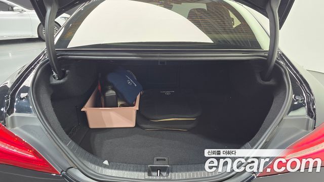 Mercedes-Benz CLA-Class 2018 — photo 24