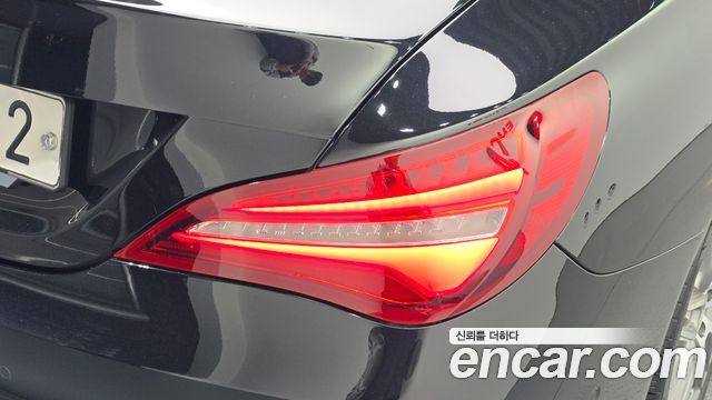 Mercedes-Benz CLA-Class 2018 — photo 9