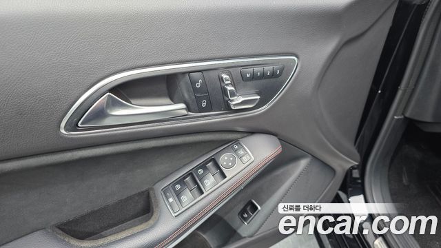 Mercedes-Benz CLA-Class 2018 — photo 29