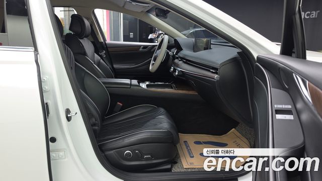 Genesis G80 2022 — photo 17