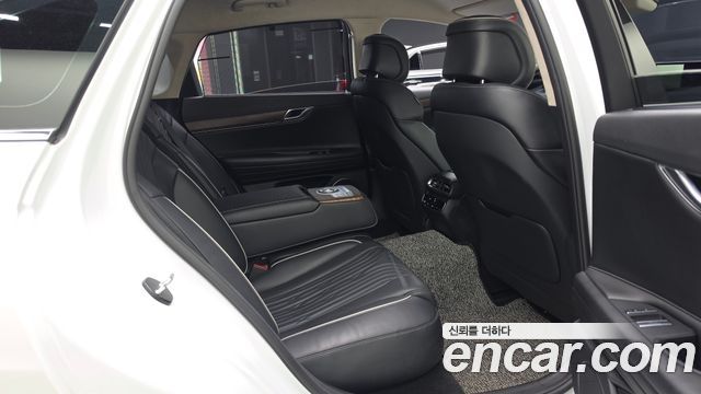 Genesis G80 2022 — photo 18