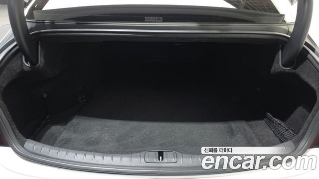Genesis G80 2022 — photo 26