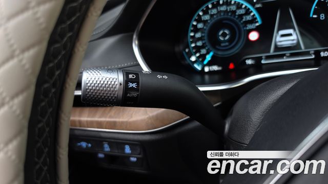 Genesis G80 2022 — photo 27