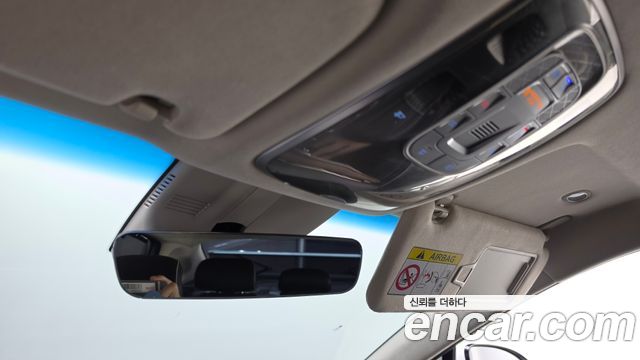 Genesis G80 2022 — photo 32