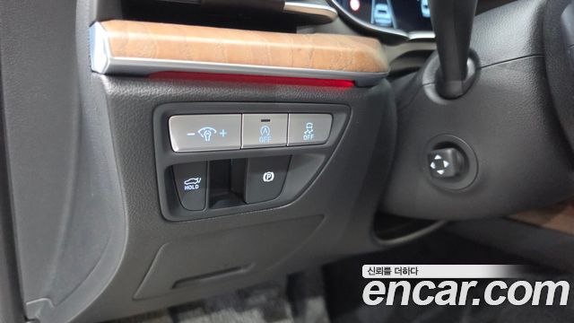 Genesis G80 2022 — photo 33
