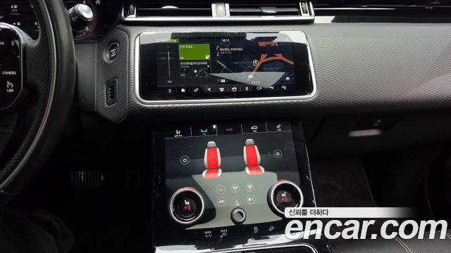 Land Rover Range Rover Velar 2019 — photo 19