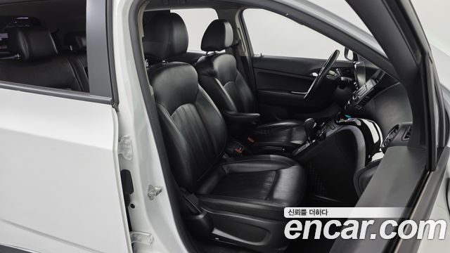 Chevrolet Korea Orlando 2016 — photo 16