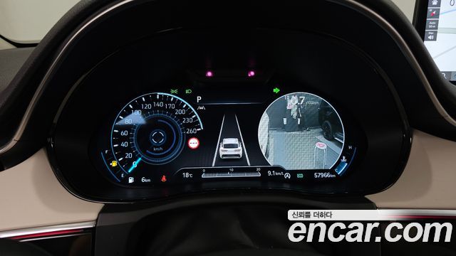 Genesis GV70 2023 — photo 8