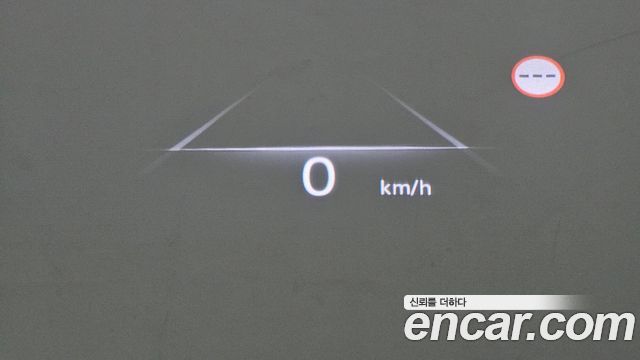 Genesis GV70 2023 — photo 18