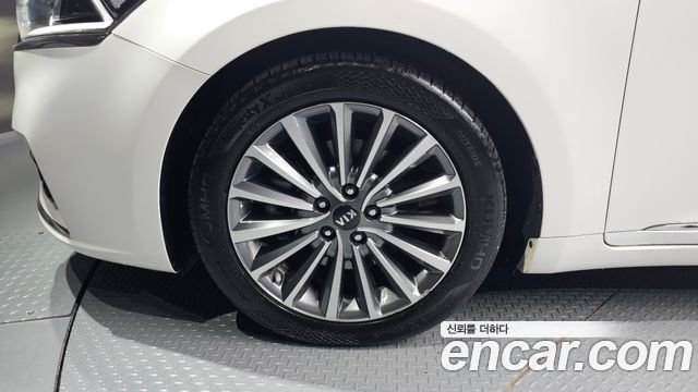 Kia K7 2017 — photo 5