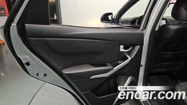 KG Mobility KORANDO 2016 — photo 15