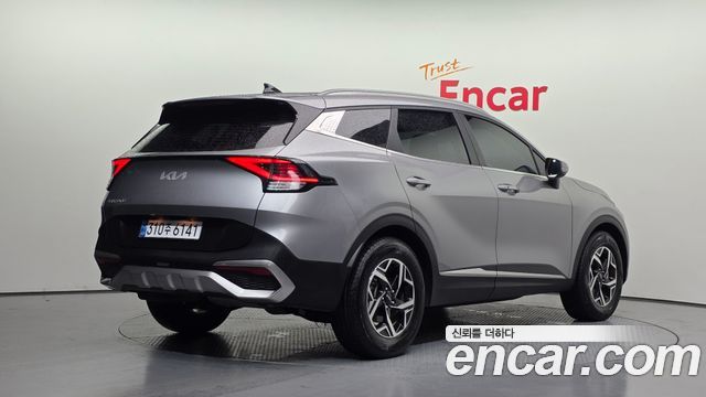 Kia Sportage 2022 — photo 2