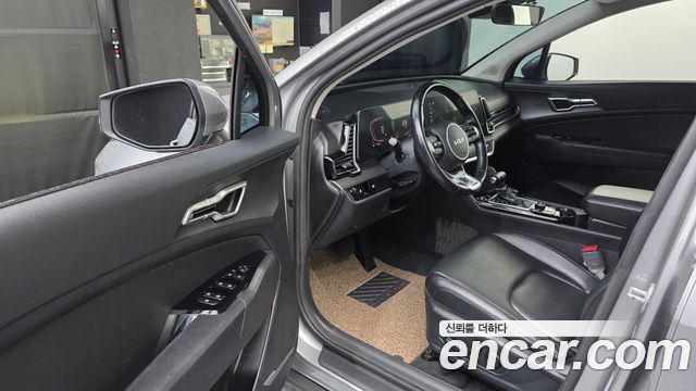 Kia Sportage 2022 — photo 10
