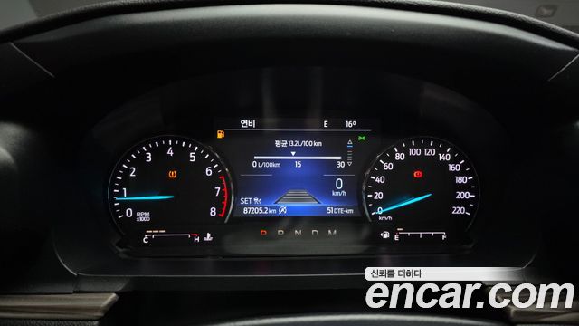 Ford Explorer 2020 — photo 11