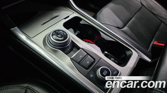 Ford Explorer 2020 — photo 12
