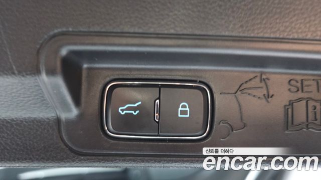 Ford Explorer 2020 — photo 22