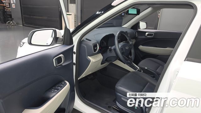 Hyundai Venue 2022 — photo 10