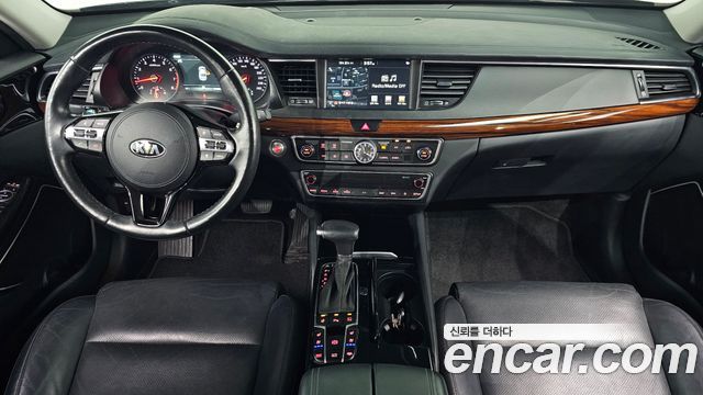 Kia K7 2017 — photo 10