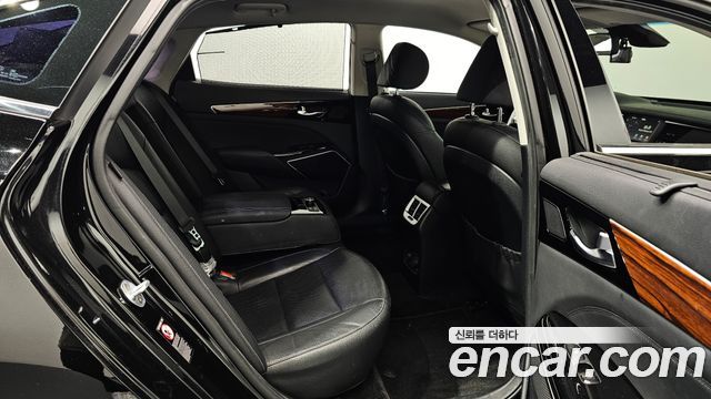 Kia K7 2017 — photo 18