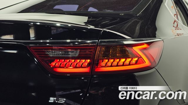 Kia K7 2017 — photo 9