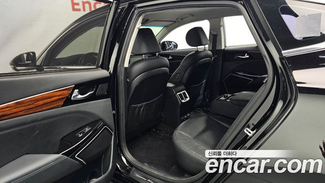 Kia K7 2017 — photo 16