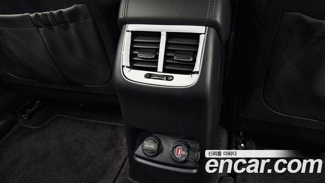 Kia K7 2017 — photo 37