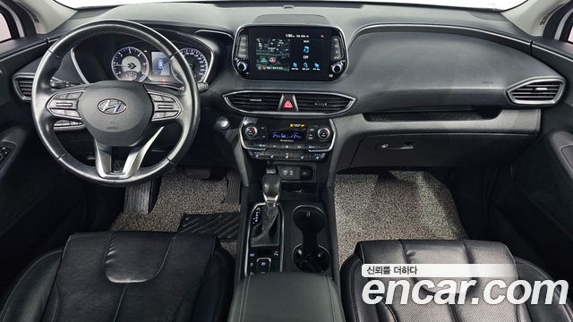 Hyundai Santafe 2019 — photo 10