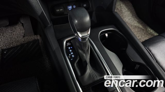Hyundai Santafe 2019 — photo 12