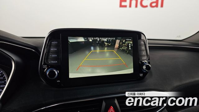 Hyundai Santafe 2019 — photo 21