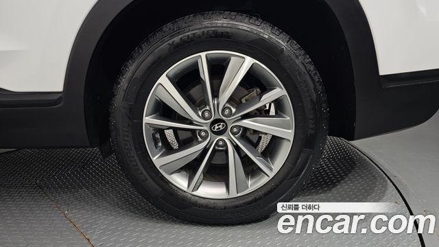 Hyundai Santafe 2019 — photo 7