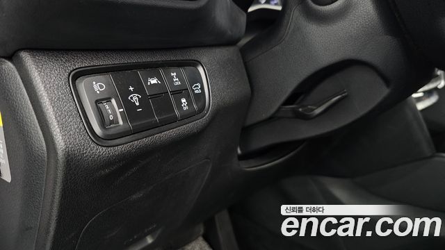 Hyundai Santafe 2019 — photo 27