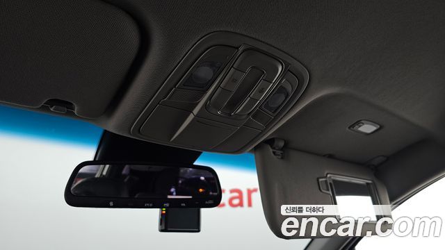 Hyundai Santafe 2019 — photo 33