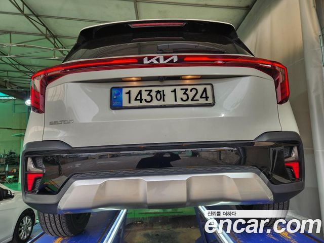 Kia Seltos 2023 — photo 3
