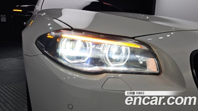 BMW 5-Series 2014 — photo 8