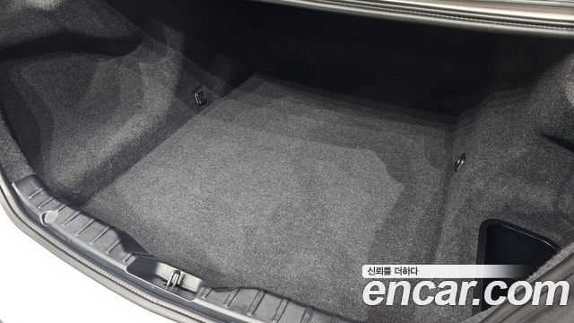 BMW 5-Series 2014 — photo 28