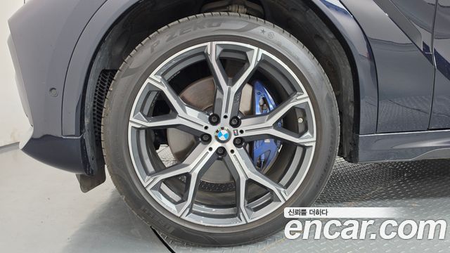 BMW X6 2021 — photo 5
