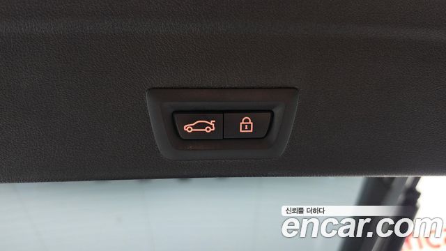 BMW X6 2021 — photo 23