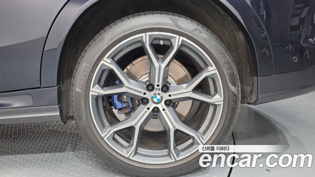 BMW X6 2021 — photo 7