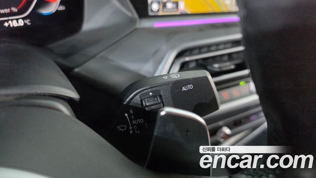 BMW X6 2021 — photo 27
