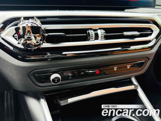 BMW M2 2024 — photo 11